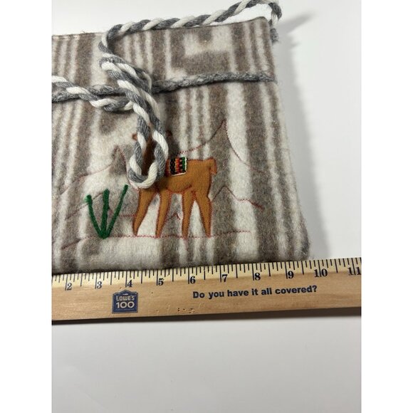 Unique Handcrafted Alpaca Wool Felt Purse Embroidered Llama & Mountain Scene - Picture 3 of 9